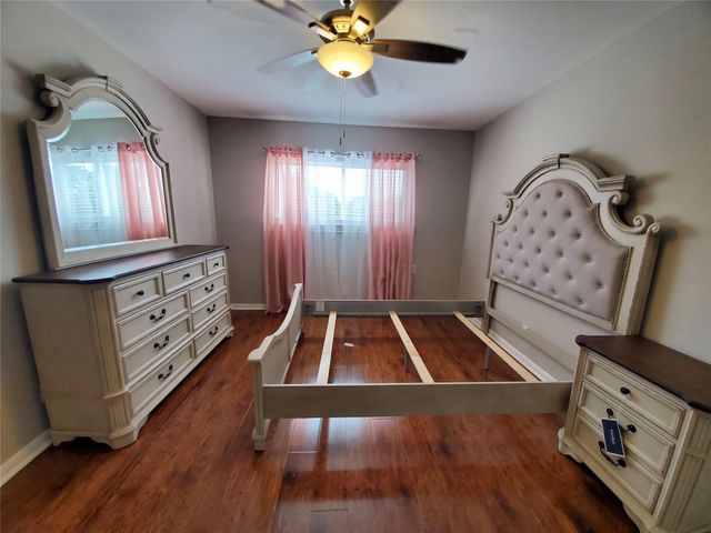 5206 Arboles Drive B3, Houston, TX 77035