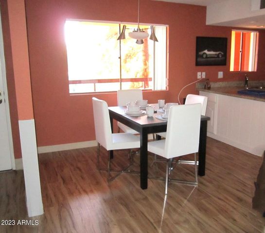 12222 N PARADISE VILLAGE Parkway 402, Phoenix, AZ 85032
