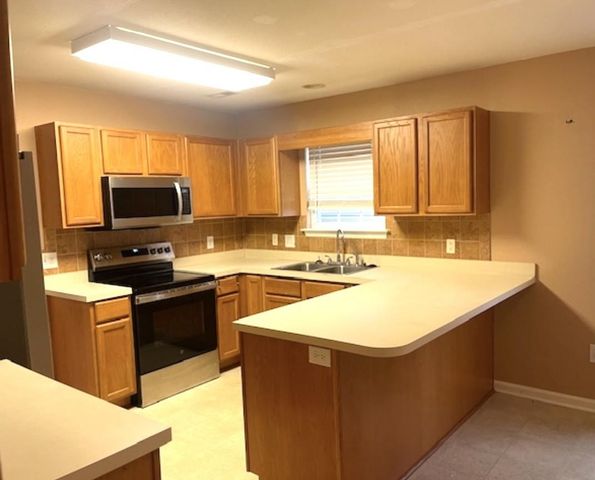 5033 Wickalow Way, Myrtle Beach, SC 29579