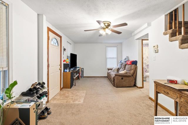 5427 S 48 Avenue, Omaha, NE 68117
