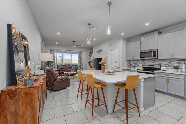 2507 ARBOR WIND DRIVE, Lutz, FL 33558