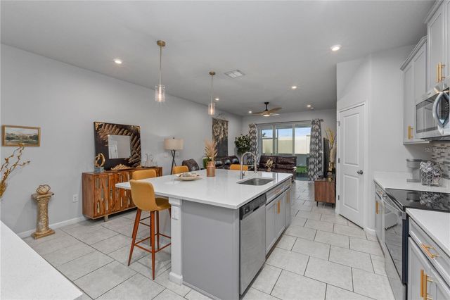 2507 ARBOR WIND DRIVE, Lutz, FL 33558