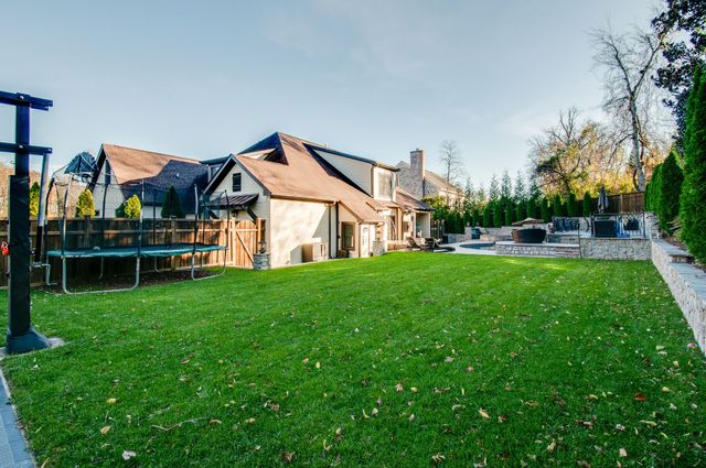 4001 Wallace Ln, Nashville, TN 37215