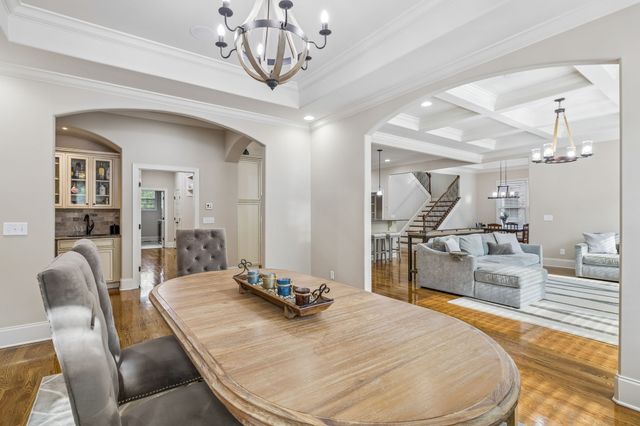 4001 Wallace Ln, Nashville, TN 37215