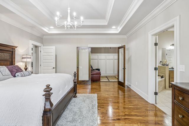4001 Wallace Ln, Nashville, TN 37215