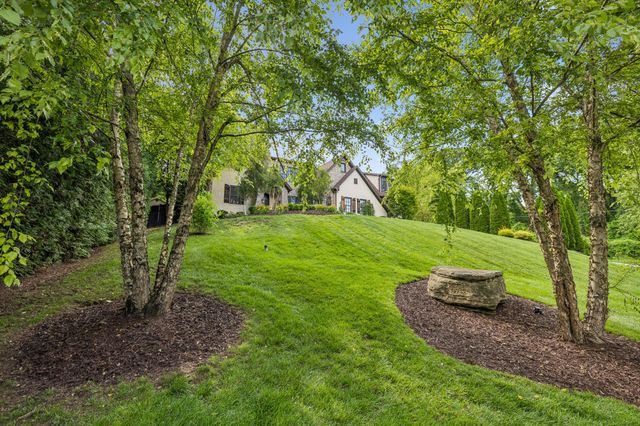 4001 Wallace Ln, Nashville, TN 37215