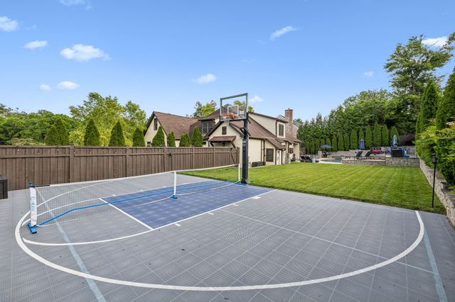 4001 Wallace Ln, Nashville, TN 37215