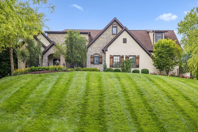 4001 Wallace Ln, Nashville, TN 37215