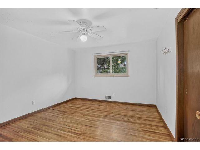 336 Oakland St, Aurora, CO 80010