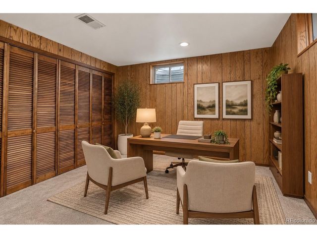336 Oakland St, Aurora, CO 80010