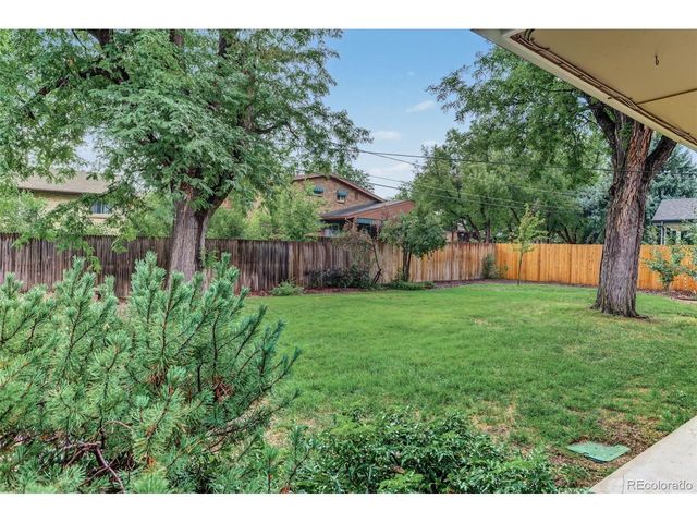 336 Oakland St, Aurora, CO 80010