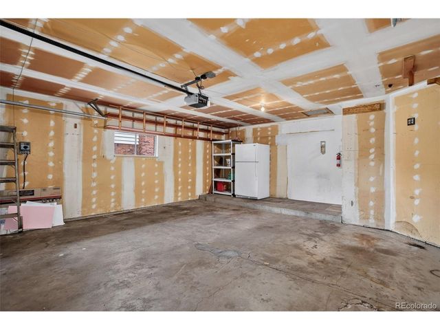 336 Oakland St, Aurora, CO 80010