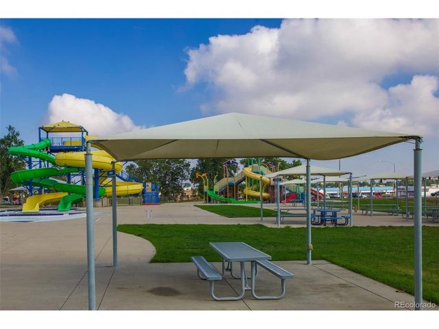 336 Oakland St, Aurora, CO 80010