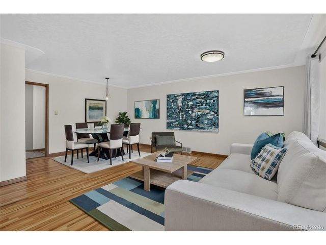 336 Oakland St, Aurora, CO 80010