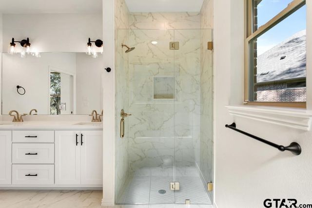 496 Preston Ridge, Tyler, TX 75703