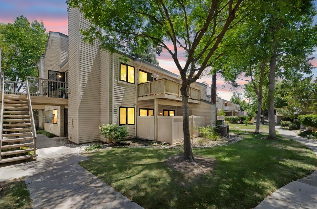 2280 Hurley Way #66, Sacramento, CA 95825