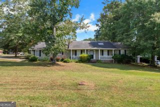3550 Clubhouse Lane SE, Conyers, GA 30094
