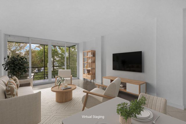 113 Royal Pk Drive 3d, Oakland Park, FL 33309