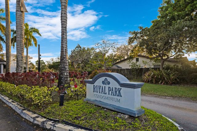 113 Royal Pk Drive 3d, Oakland Park, FL 33309