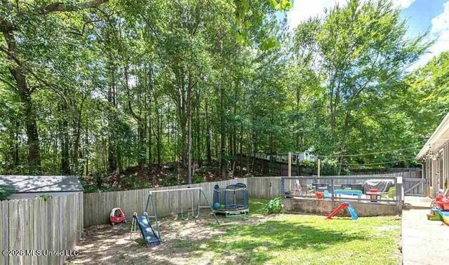 309 Stonecastle Drive, Brandon, MS 39047