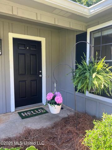 309 Stonecastle Drive, Brandon, MS 39047