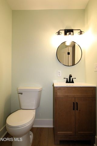 9616 Old State Line Road, Holland, OH 43528