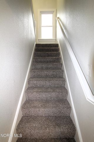 9616 Old State Line Road, Holland, OH 43528