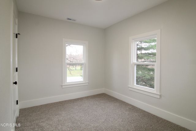 9616 Old State Line Road, Holland, OH 43528