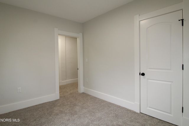 9616 Old State Line Road, Holland, OH 43528