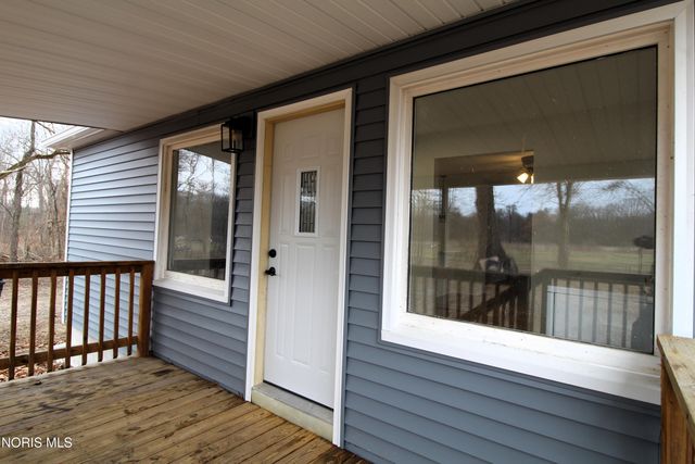 9616 Old State Line Road, Holland, OH 43528