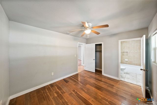 2792 Woodcrest Drive, Canyon Lake, TX 78133