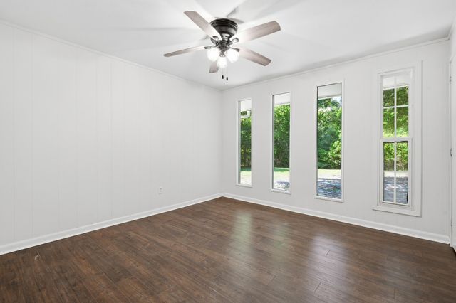 141 Sand, Leesville, LA 71446
