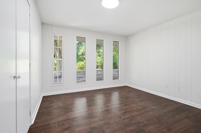 141 Sand, Leesville, LA 71446