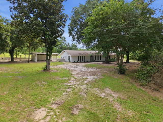141 Sand, Leesville, LA 71446