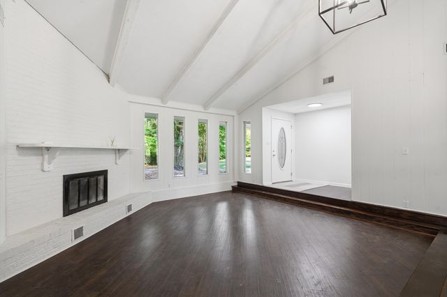 141 Sand, Leesville, LA 71446