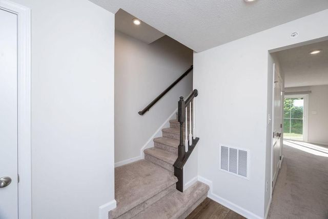 2007 Cade DRIVE, Center Twp, PA 15061