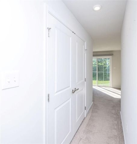2007 Cade DRIVE, Center Twp, PA 15061