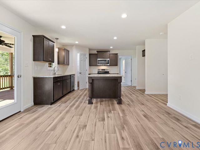 2021 Ridge Rd, Powhatan, VA 23139