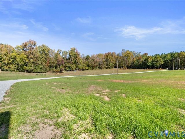 2021 Ridge Rd, Powhatan, VA 23139