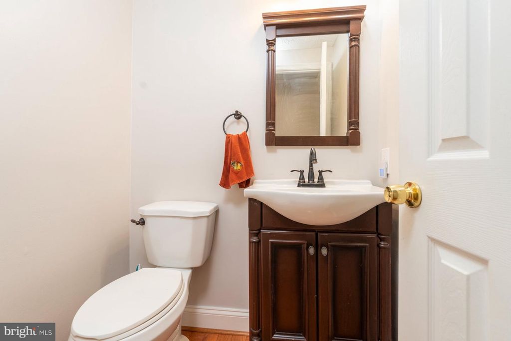 Image 12 of property listing at 3908 TEVIS CIR, Randallstown, MD 21133