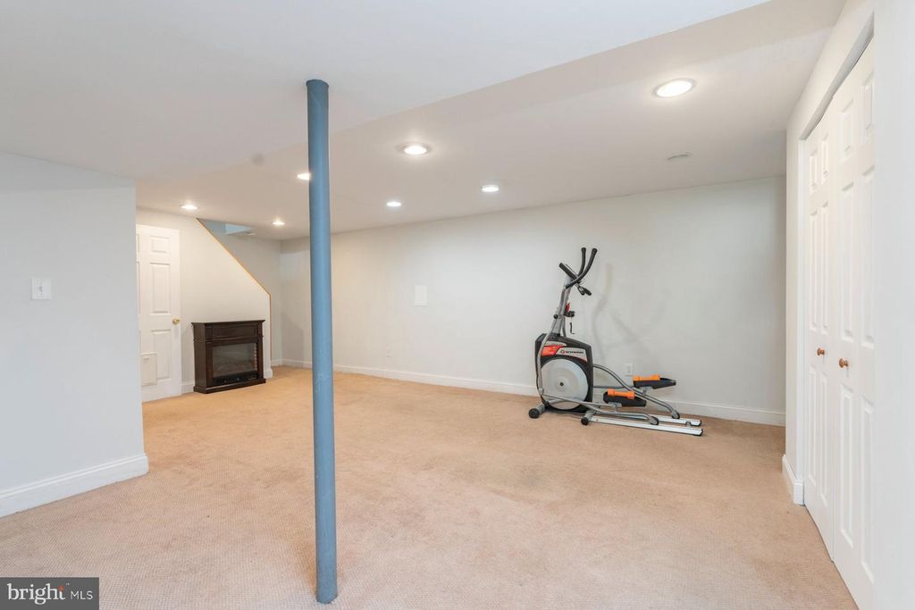 Image 21 of property listing at 3908 TEVIS CIR, Randallstown, MD 21133