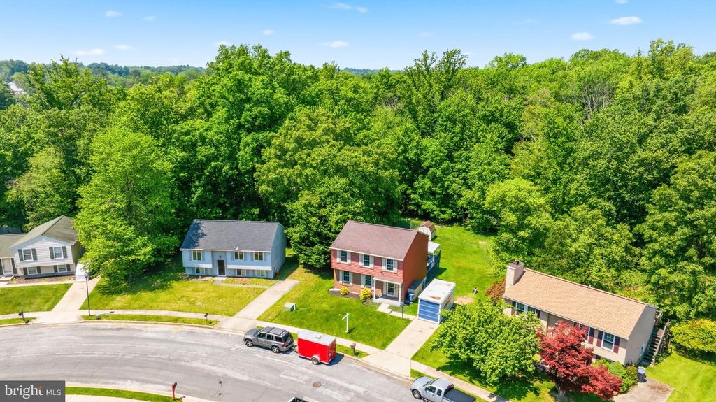 Image 5 of property listing at 3908 TEVIS CIR, Randallstown, MD 21133
