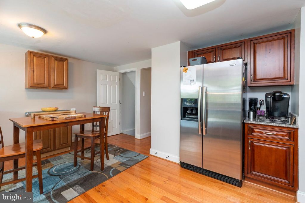 Image 8 of property listing at 3908 TEVIS CIR, Randallstown, MD 21133