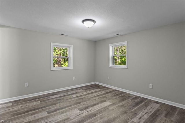 826 McKinley AVE, Suffolk, VA 23434