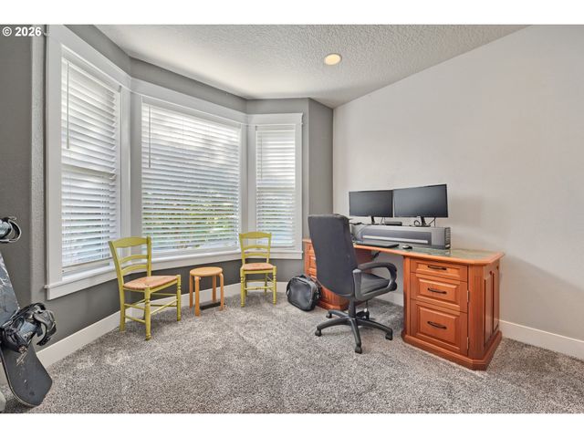 16981 Se SPRAY Ave, Milwaukie, OR 97267