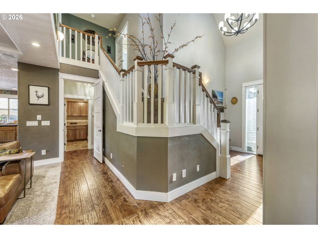 16981 Se SPRAY Ave, Milwaukie, OR 97267