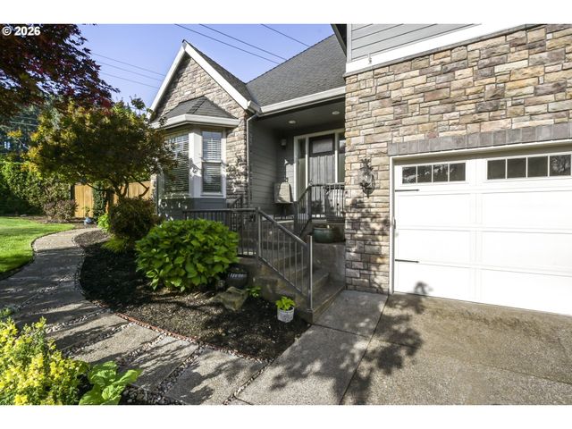 16981 Se SPRAY Ave, Milwaukie, OR 97267