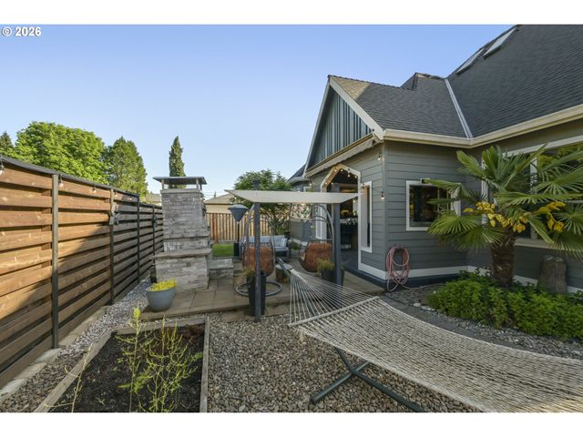 16981 Se SPRAY Ave, Milwaukie, OR 97267