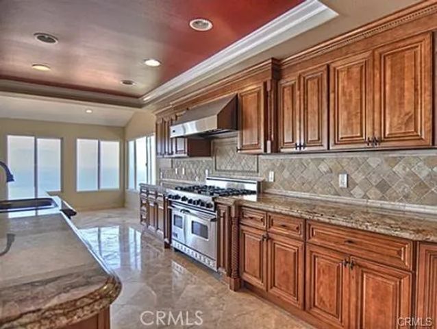 621 Loretta Drive, Laguna Beach, CA 92651