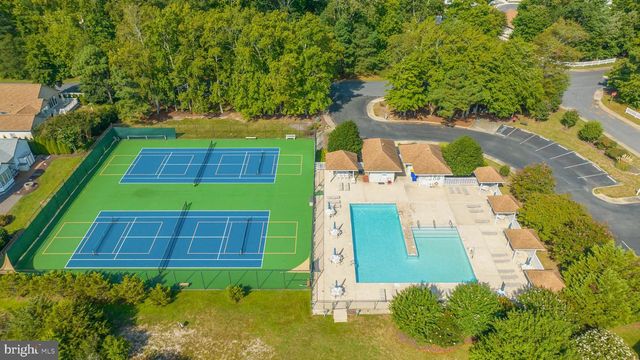 4 AMANDAS WAY, Ocean View, DE 19970